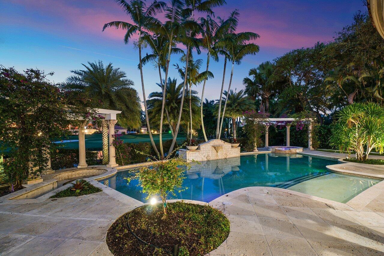 MIZNER LAKE ESTATES - Residential