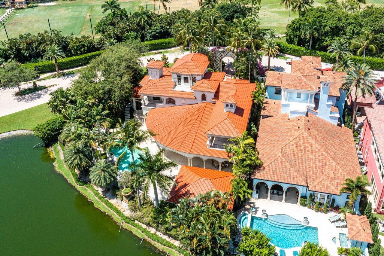 MIZNER LAKE ESTATES - Residential