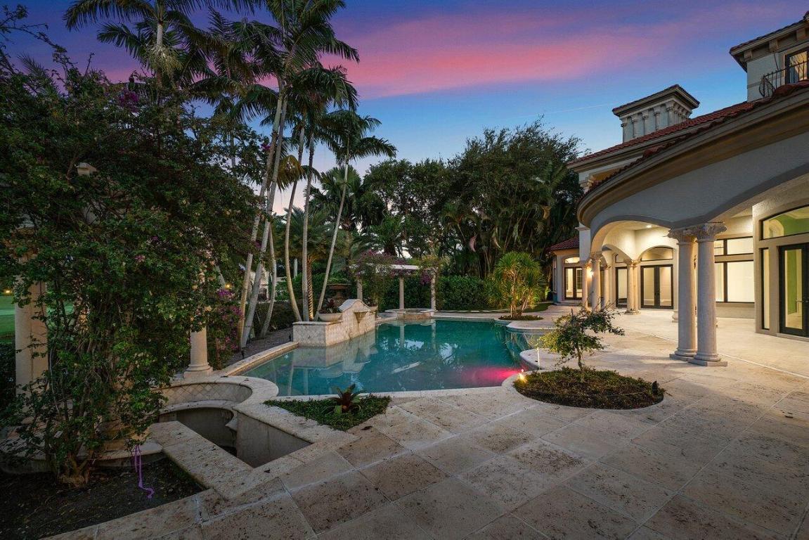 MIZNER LAKE ESTATES - Residential