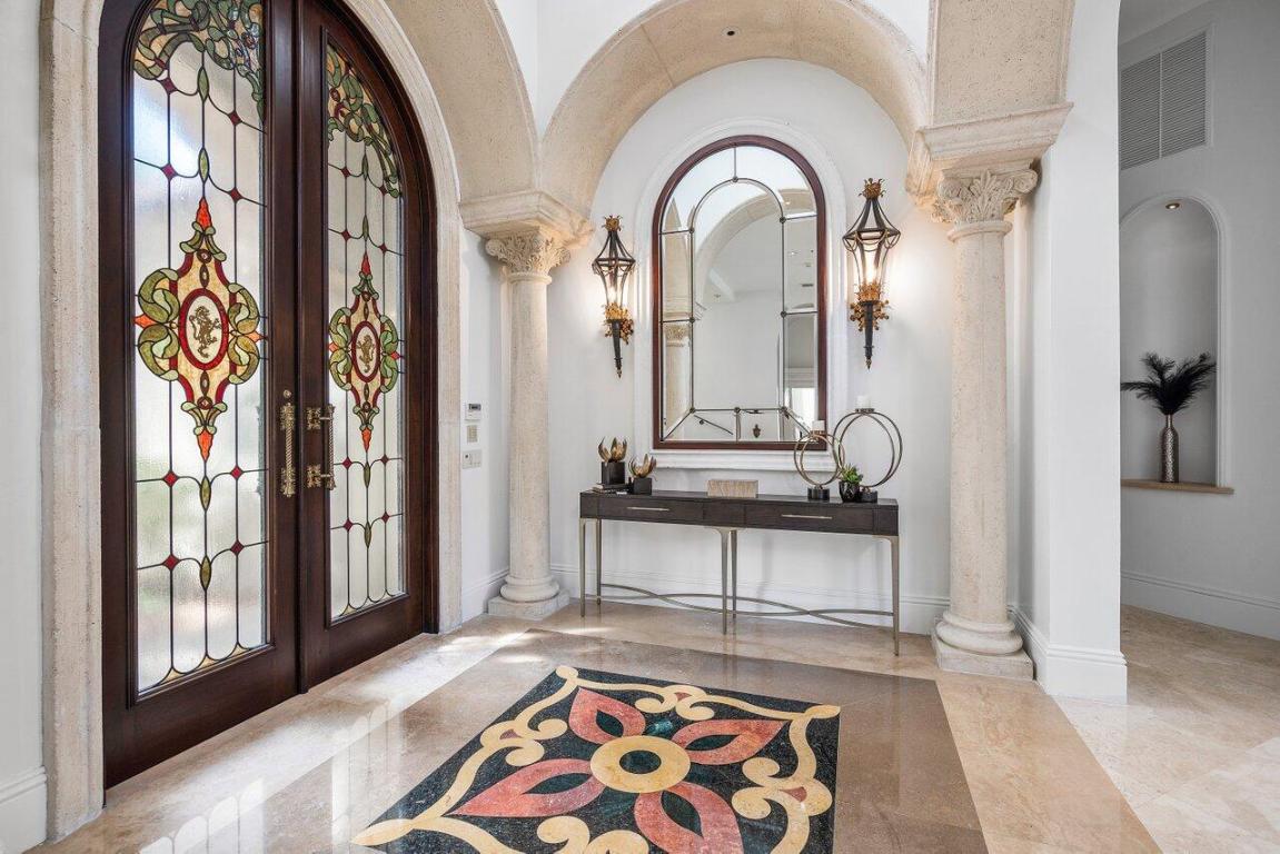 MIZNER LAKE ESTATES - Residential