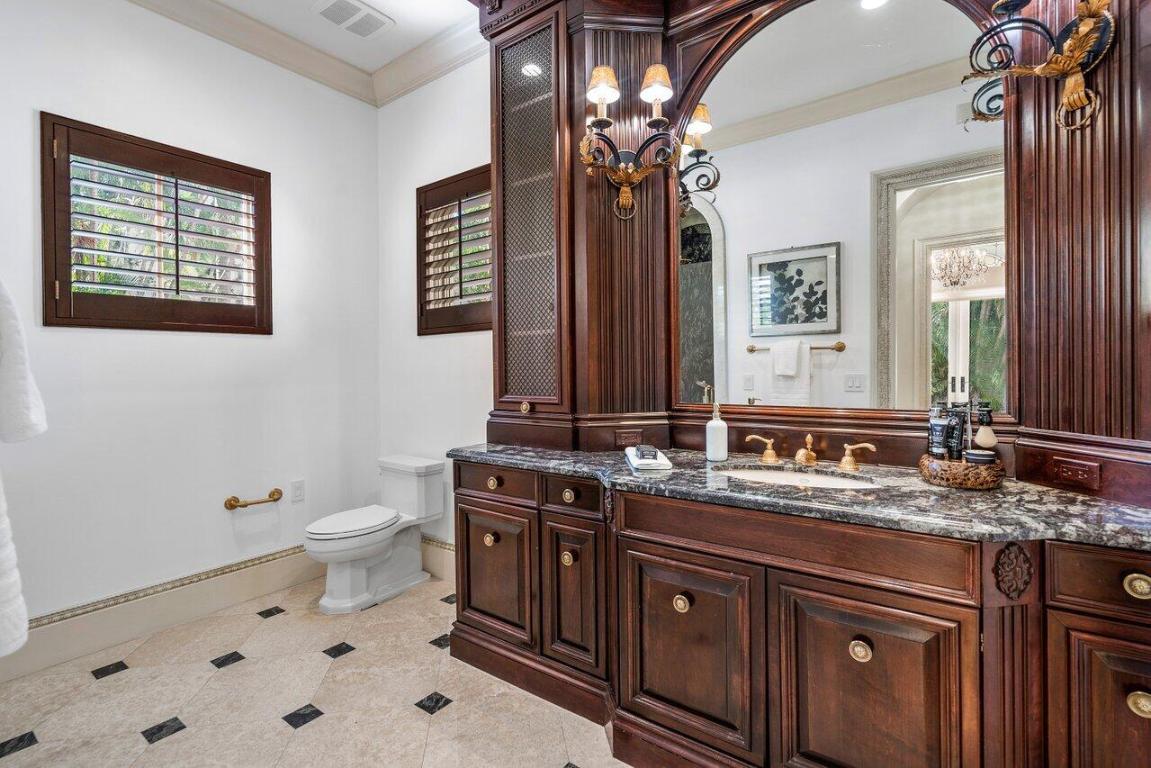 MIZNER LAKE ESTATES - Residential