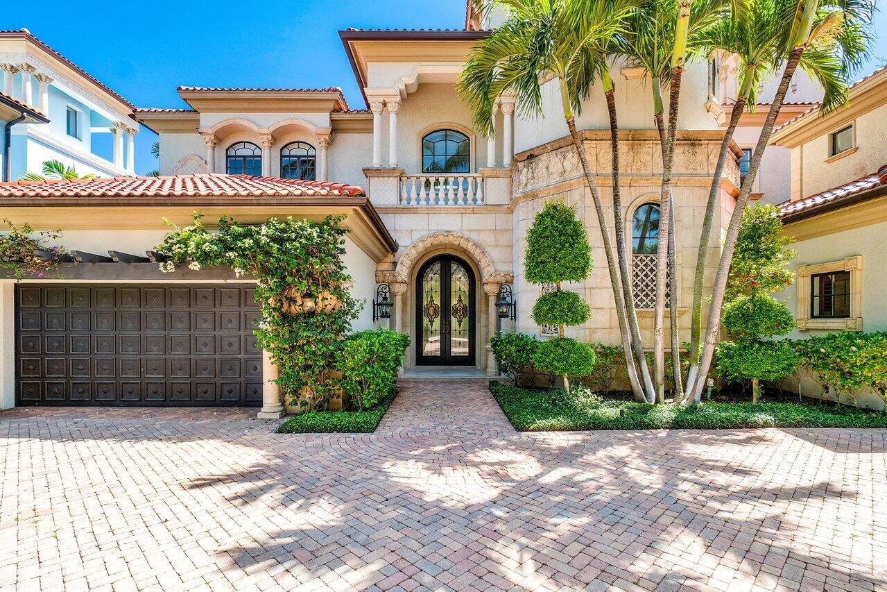 MIZNER LAKE ESTATES - Residential
