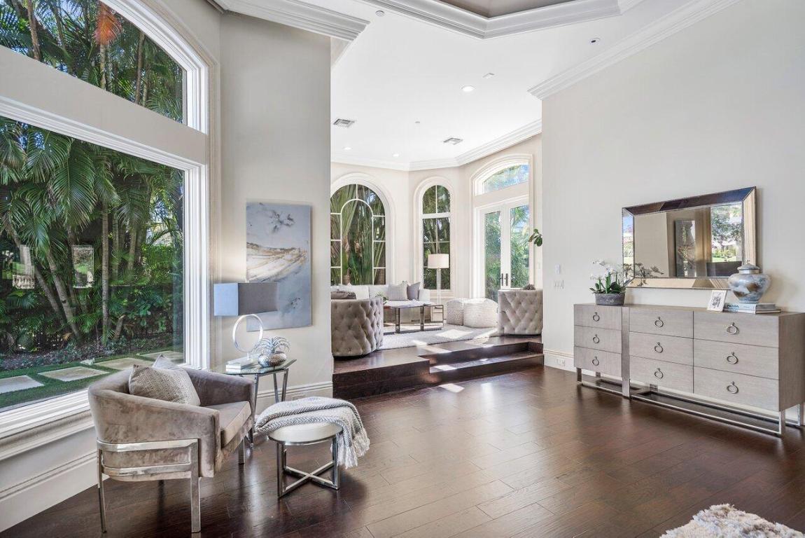 MIZNER LAKE ESTATES - Residential