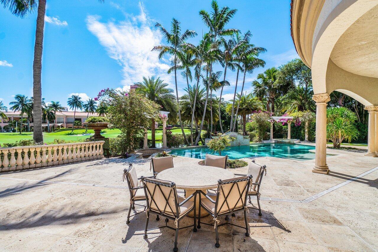 MIZNER LAKE ESTATES - Residential