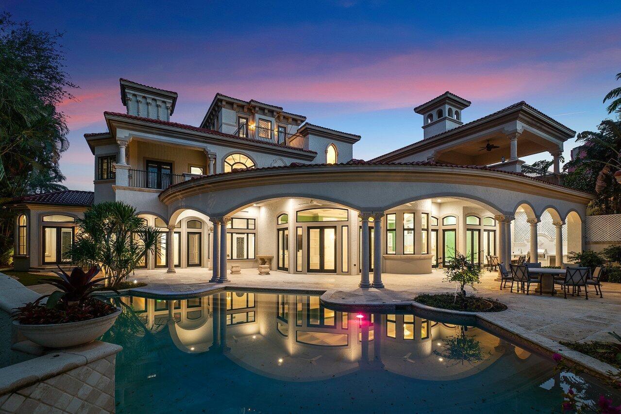MIZNER LAKE ESTATES - Residential