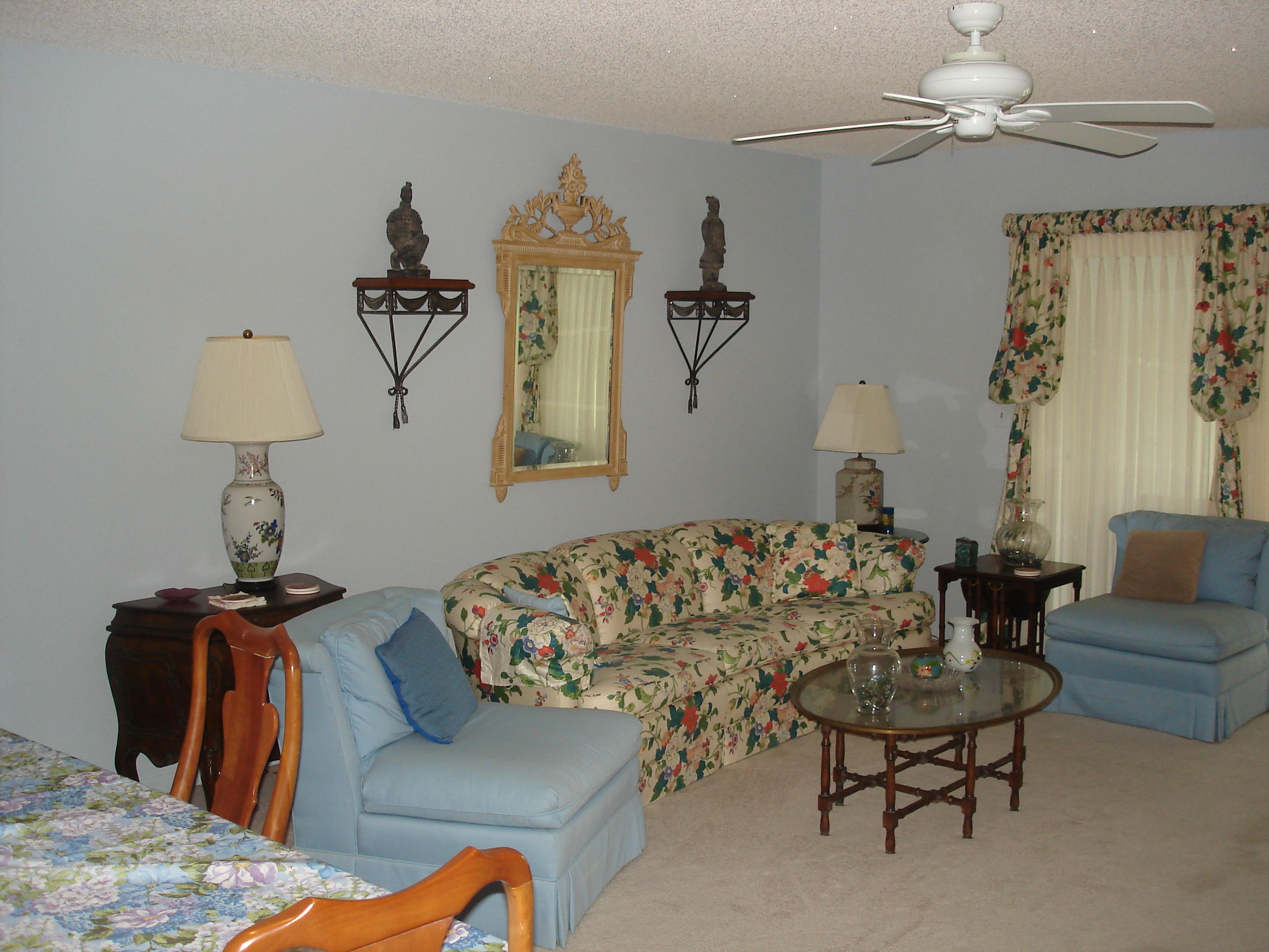 BRIDGEVIEW COND DECL - Residential