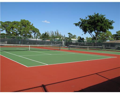 BRIDGEVIEW COND DECL - Residential