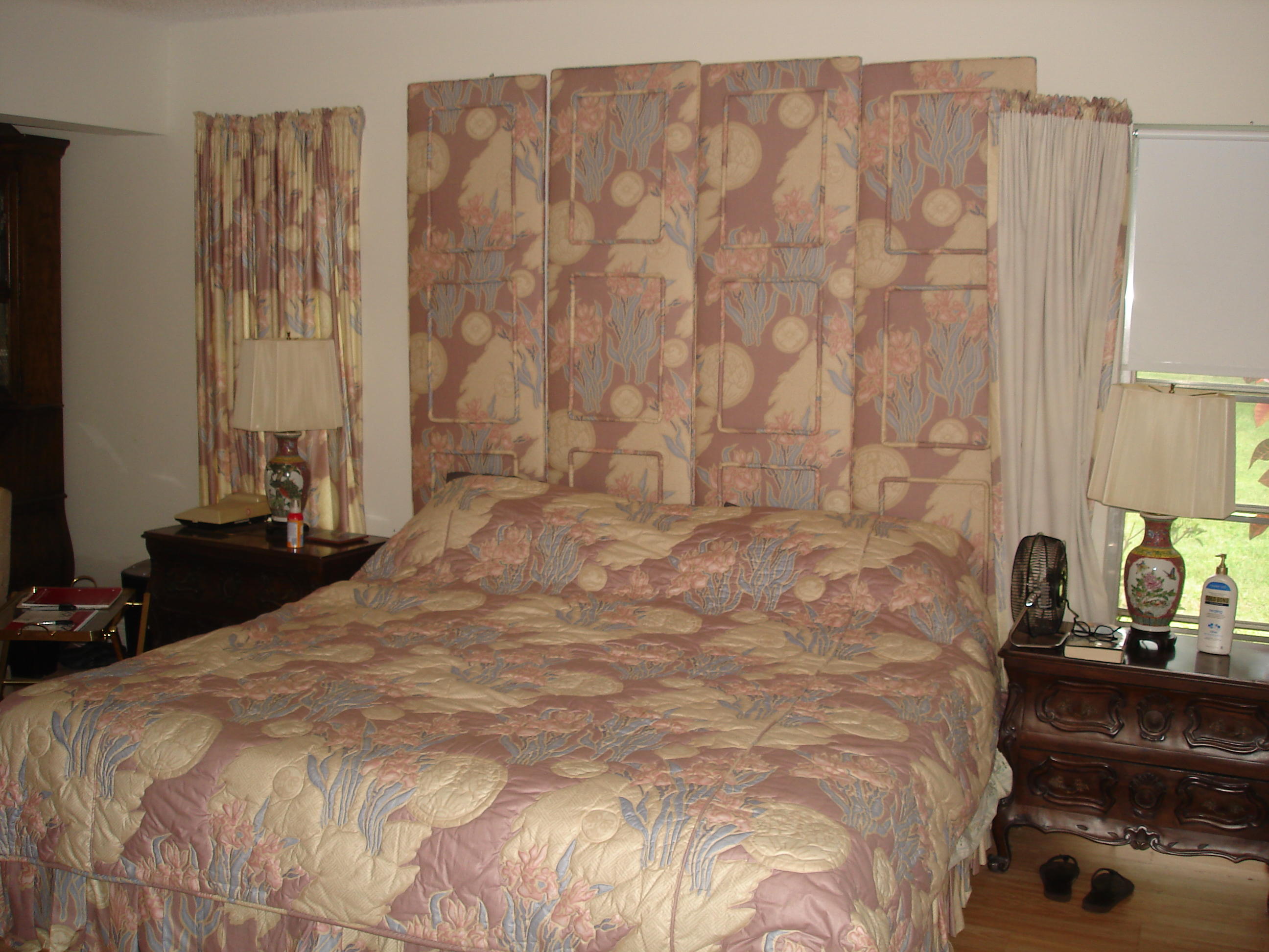 BRIDGEVIEW COND DECL - Residential