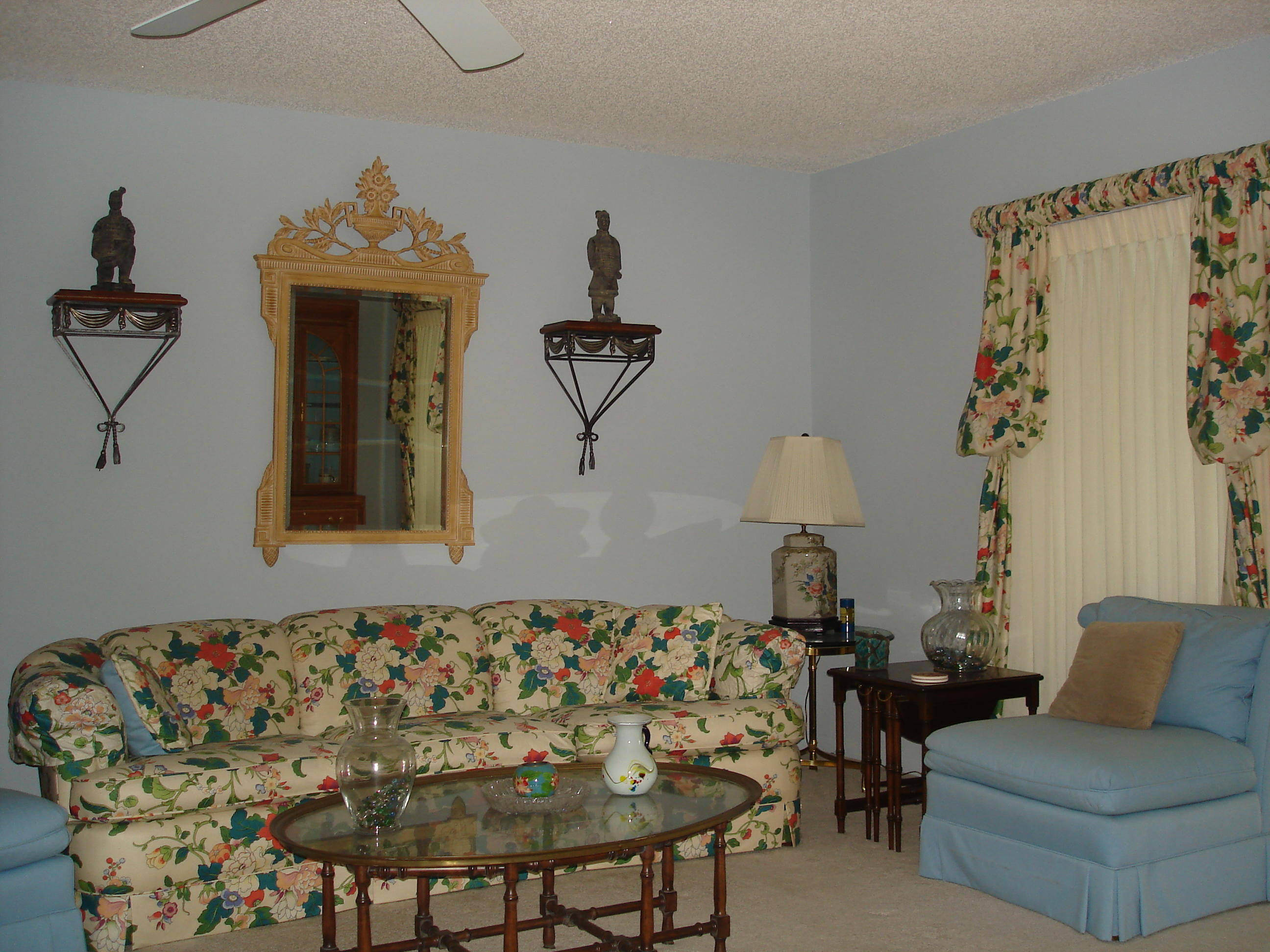 BRIDGEVIEW COND DECL - Residential