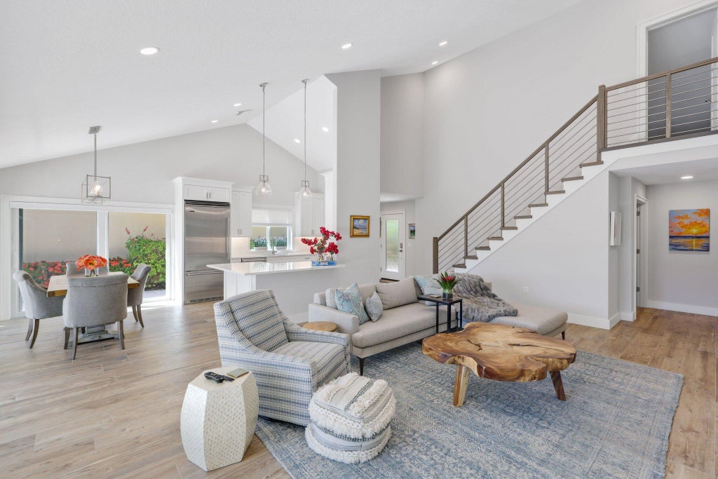 Photo of 215 Ridge Road, Jupiter, FL 33477 (MLS # R11118403)