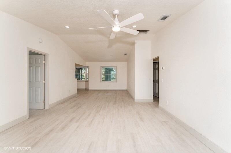 PORT ST LUCIE SECTION 19 - Residential