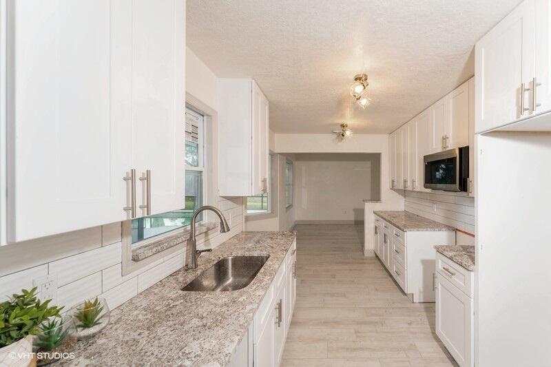 PORT ST LUCIE SECTION 19 - Residential