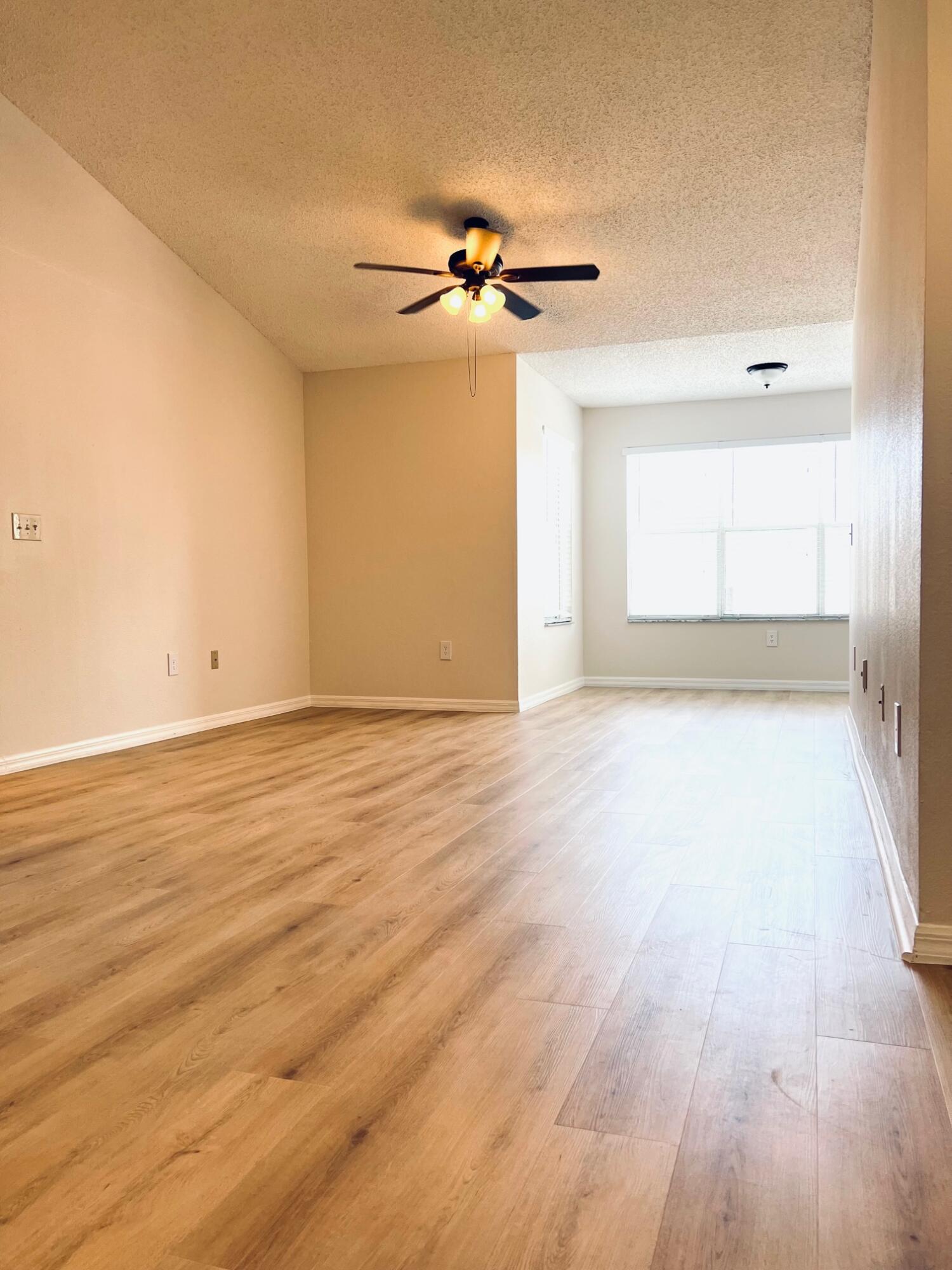 PONTE VERDE AT PALM BEACH LAKES CONDO - Residential Lease