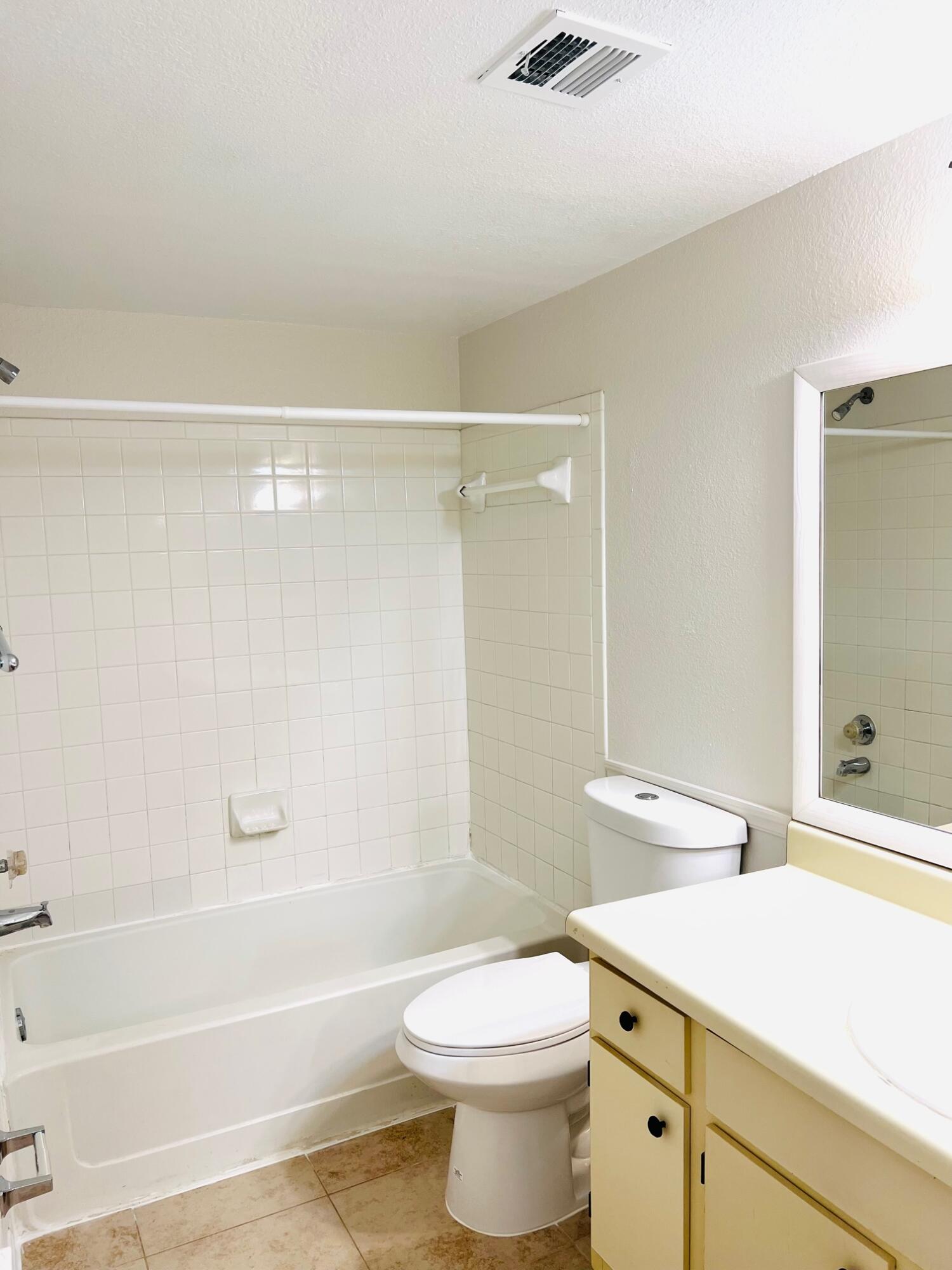 PONTE VERDE AT PALM BEACH LAKES CONDO - Residential Lease