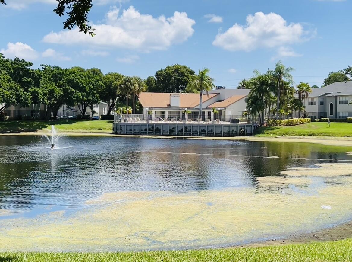 PONTE VERDE AT PALM BEACH LAKES CONDO - Residential Lease