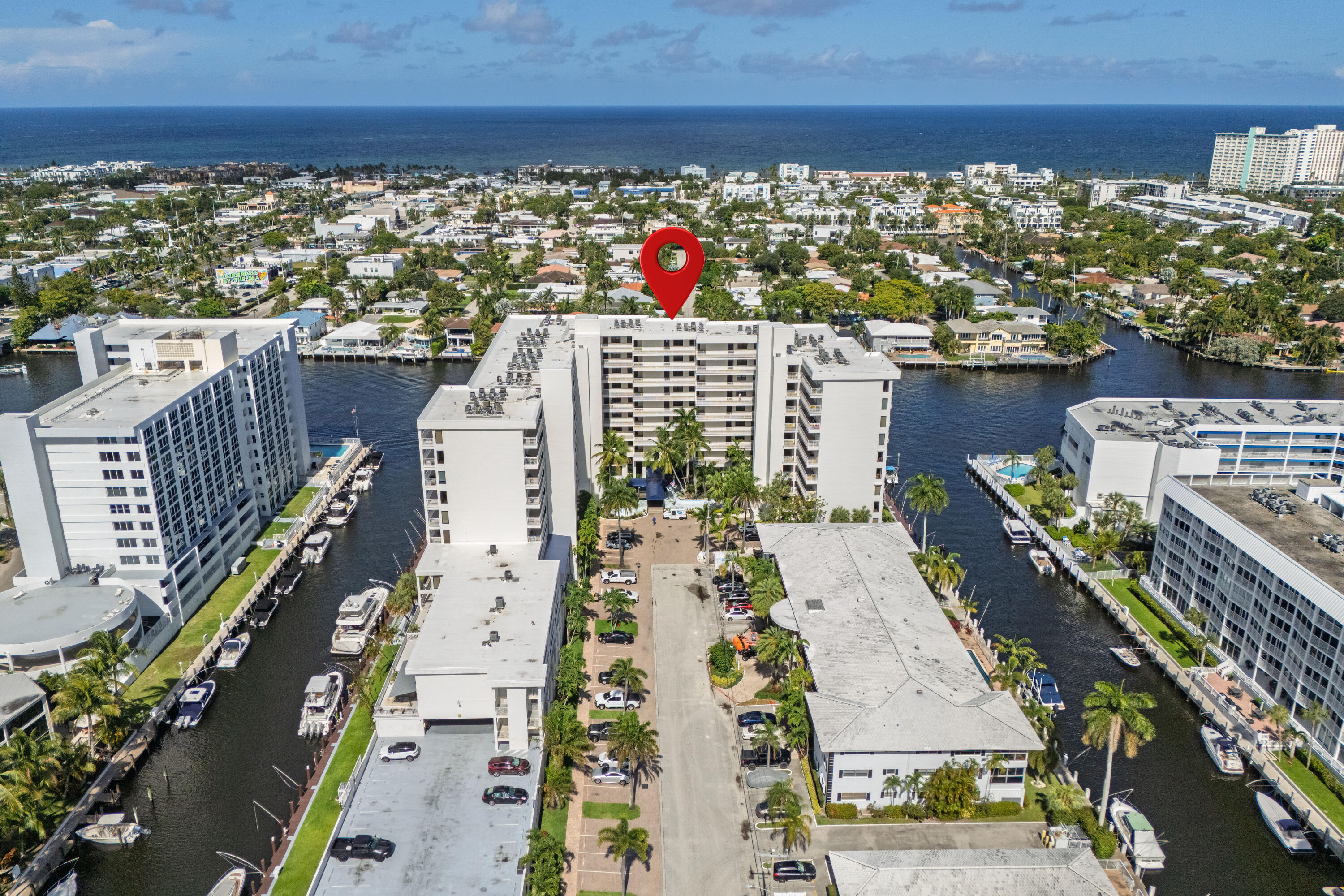 3100 NE 48th Street 806