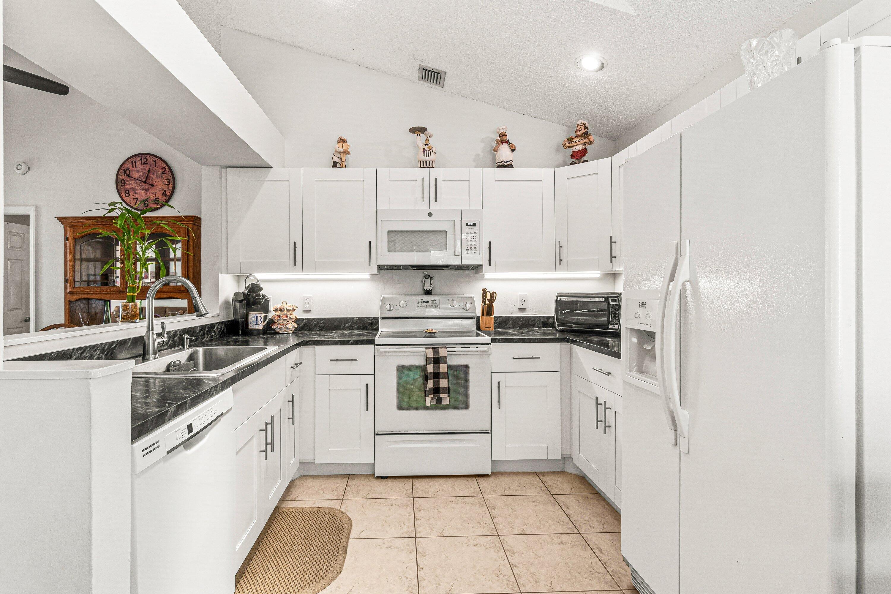 BARCLAY CLUB AT PGA NATL - Residential