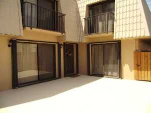 SANDALWOOD LAKES SOUTH - Residential Lease