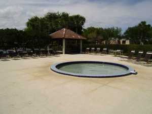 SANDALWOOD LAKES SOUTH - Residential Lease