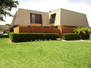 SANDALWOOD LAKES SOUTH - Residential Lease