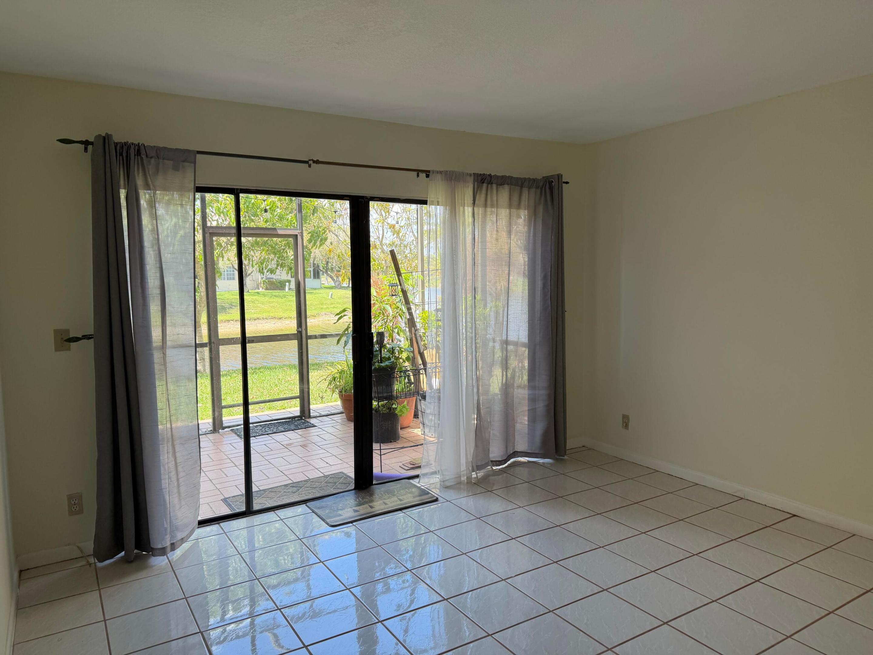 Pineapple Park - Residential