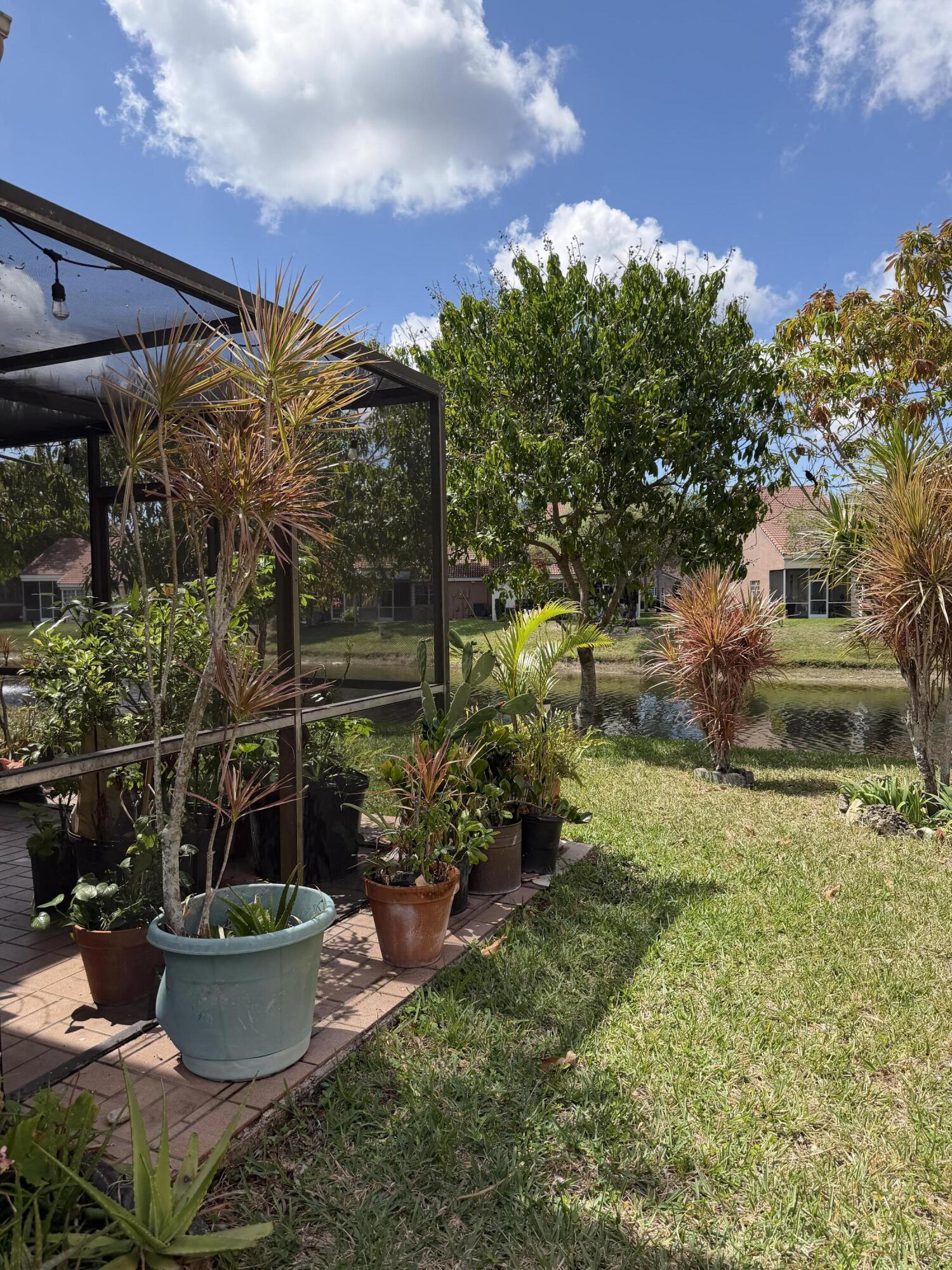 Pineapple Park - Residential