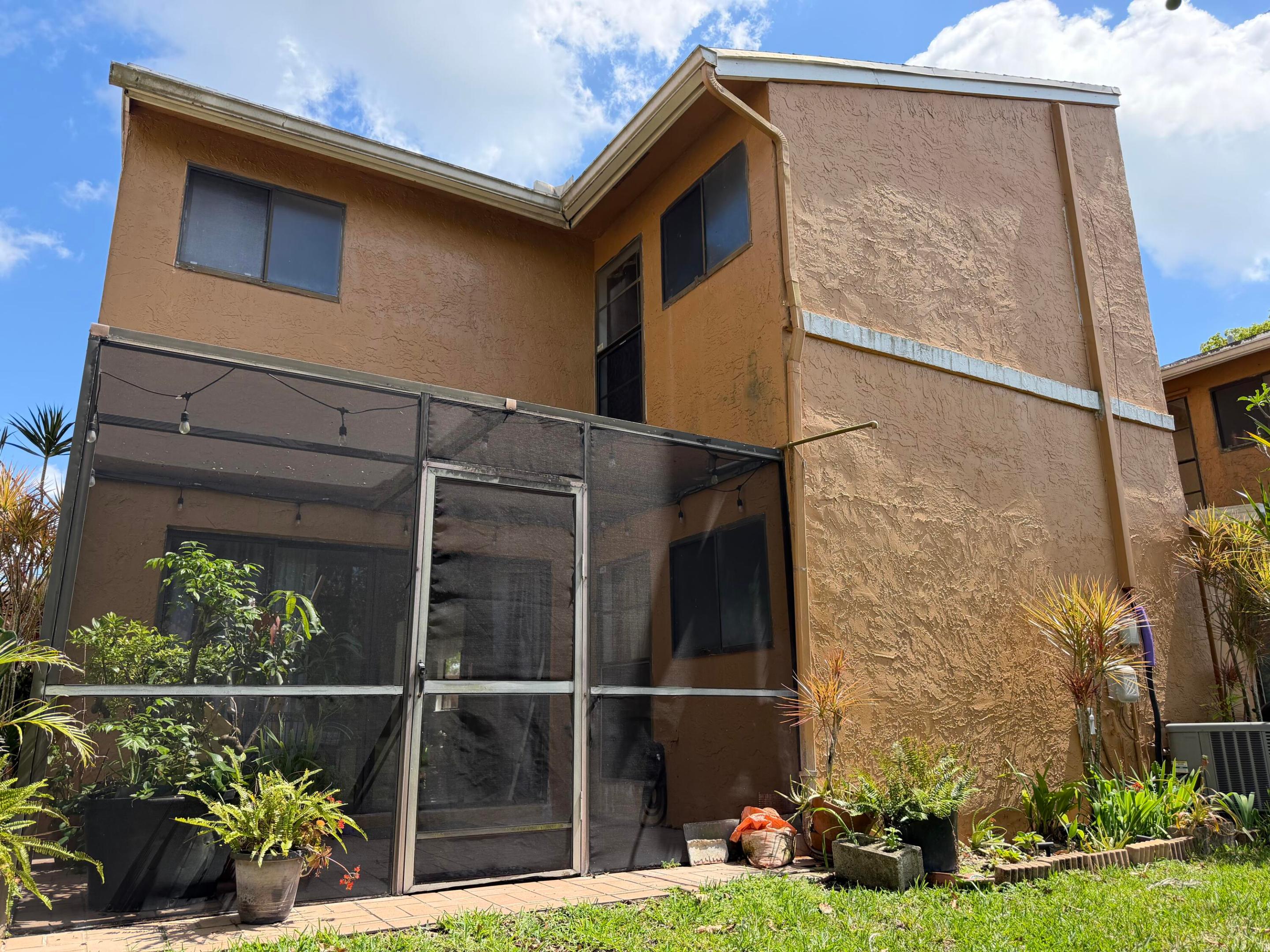 Pineapple Park - Residential