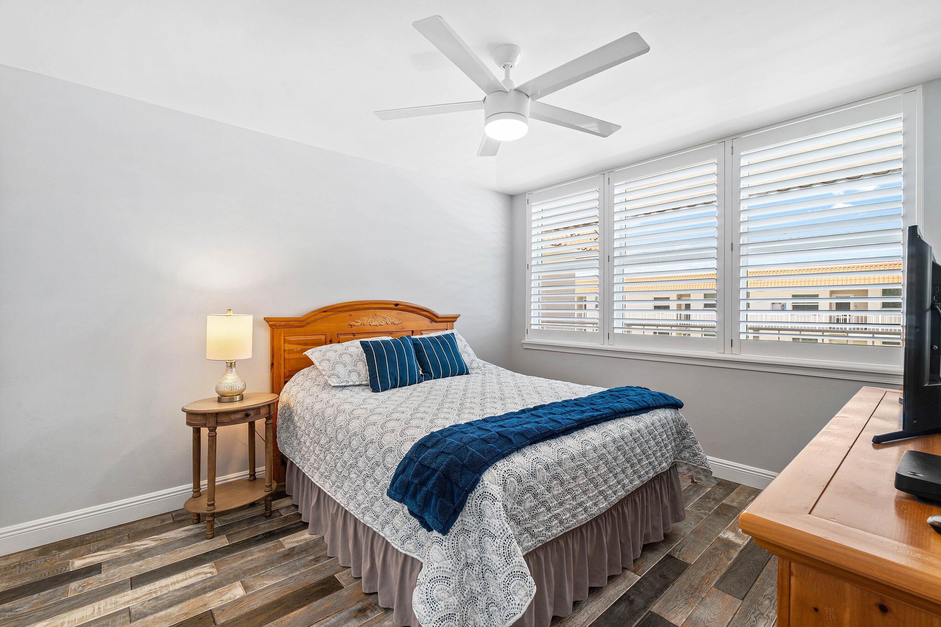 TROPIC BAY CONDO - Residential