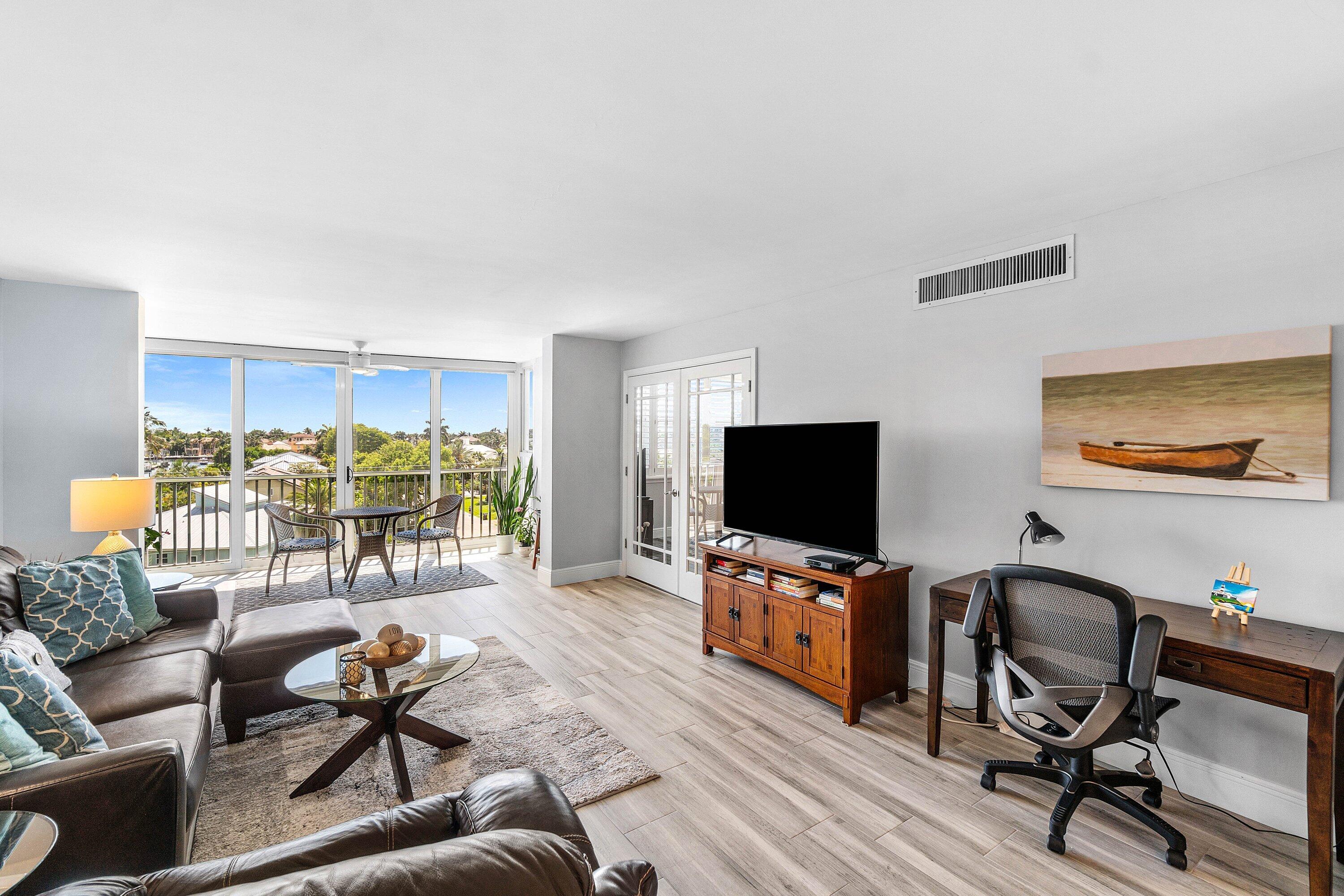 TROPIC BAY CONDO - Residential