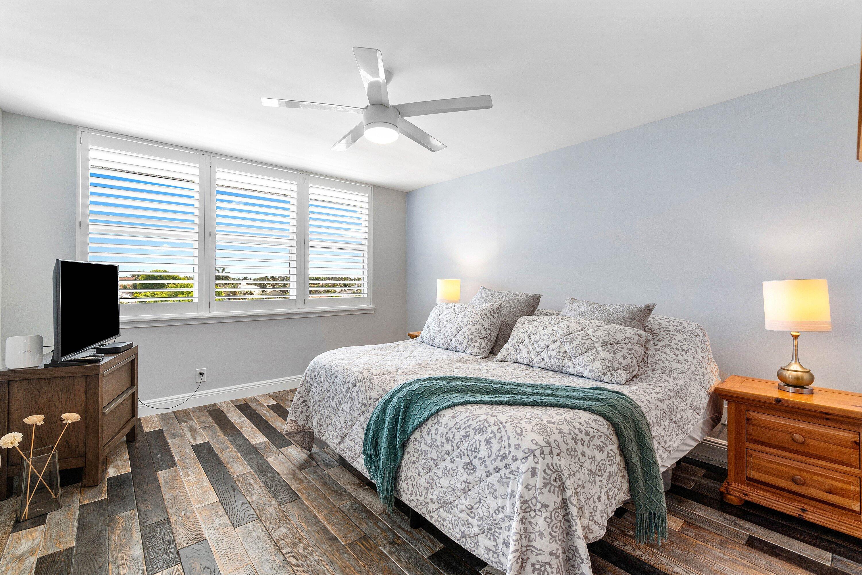 TROPIC BAY CONDO - Residential