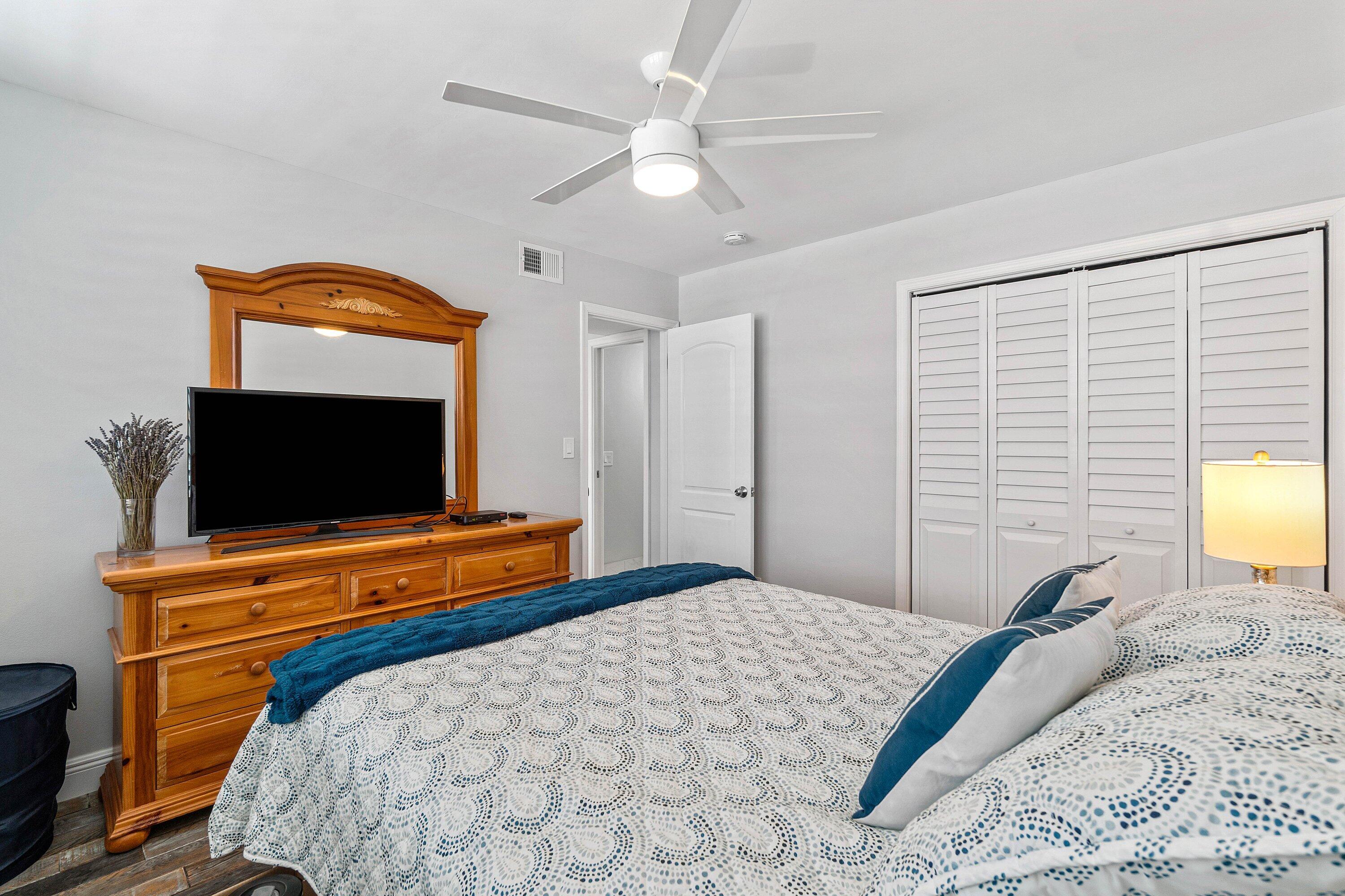 TROPIC BAY CONDO - Residential
