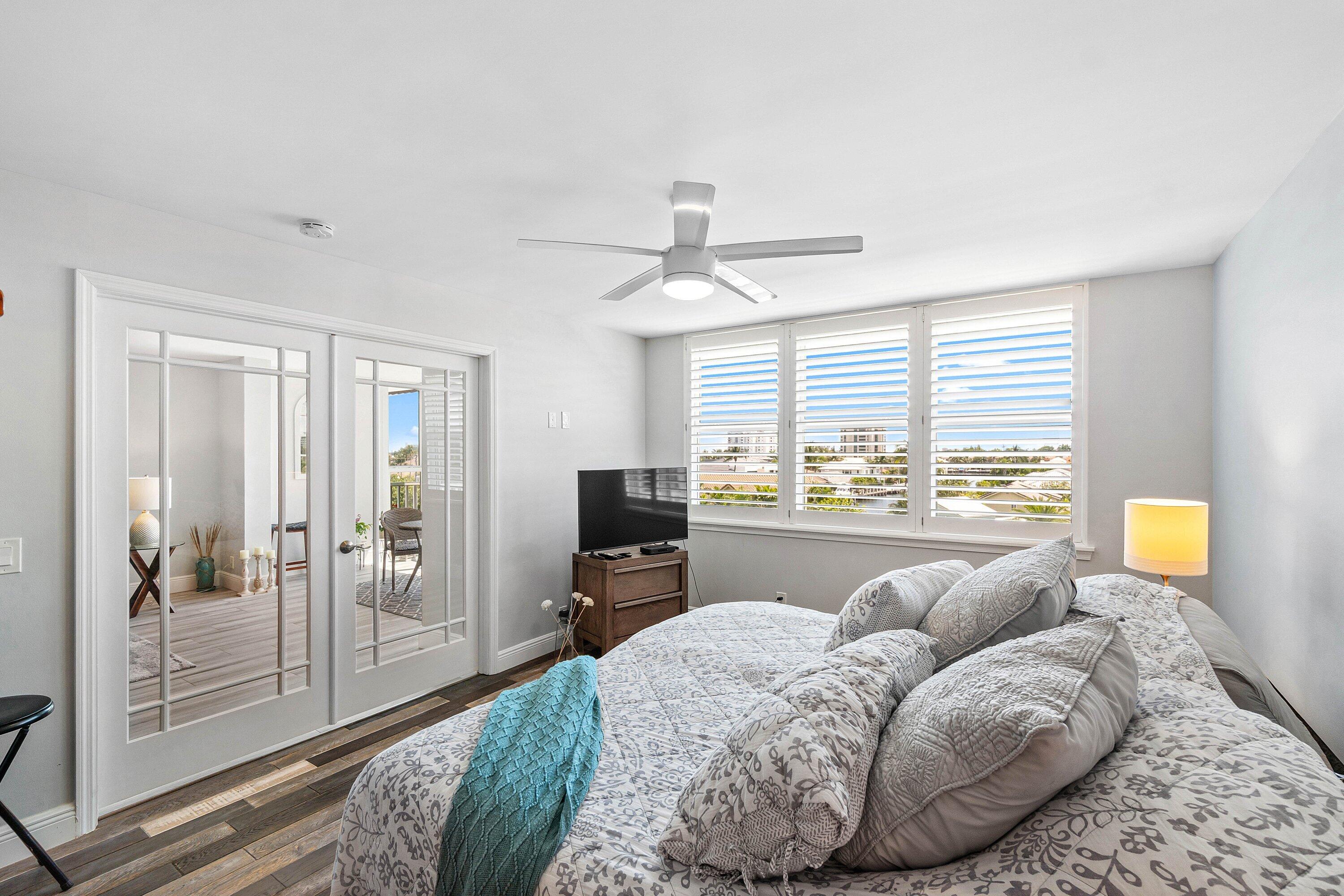 TROPIC BAY CONDO - Residential