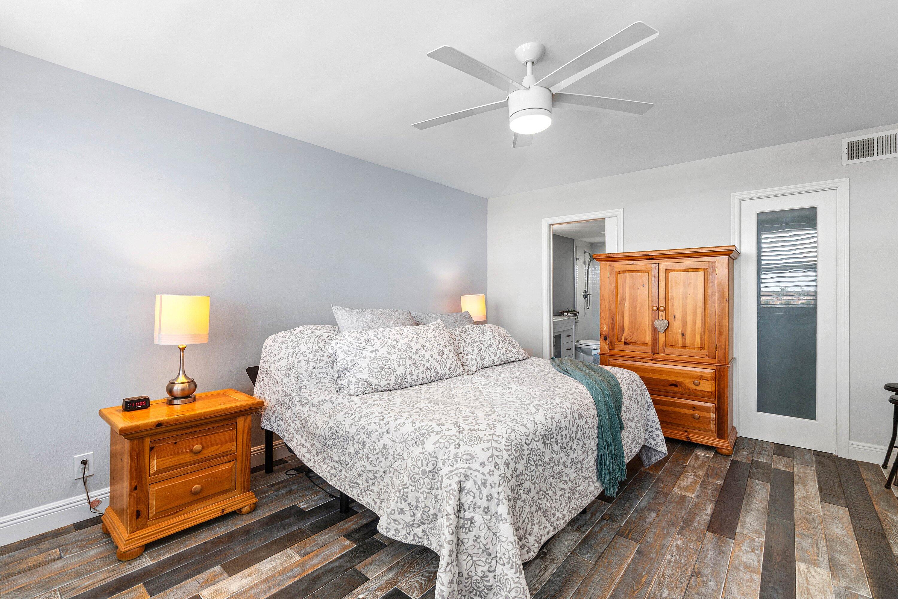TROPIC BAY CONDO - Residential