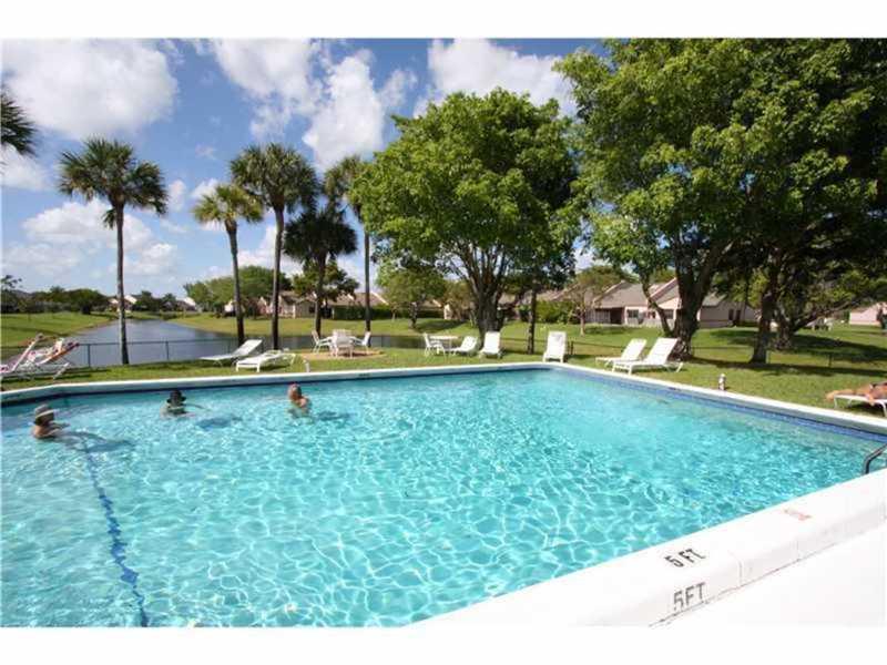 The Lakes - Residential