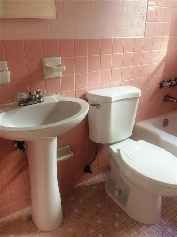 Birch Estates 23-24 B - Residential Lease