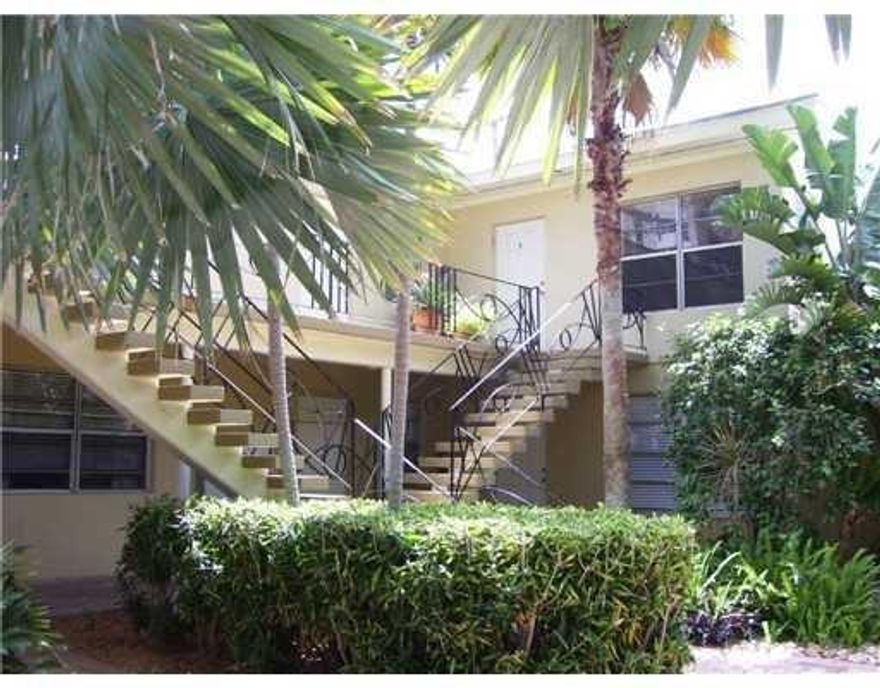 EXCELLENT LOCATION! ONE BLOCK TO THE SAND NEAR W HOTEL. RENOVATED 2BR/2BA IN BEAUTIFULLY LANDSCAPED COURTYARD BUILDING. LARGE BEDROOMS. BIG CLOSETS. SPACIOUS LIVING-DINING RM. DECORATIVE CERAMIC TILED FLOORS. KITCHEN W/DISHWASHER, RANGE, REFRIGERATOR AND MICROWAVE. BRIGHT CORNER UNIT W/MANY LARGE WINDOWS. THREE AC UNITS. LAUNDRY ON PREMISES. BE. ONE PARKING SPACE INCLUDED. PET OK WITH FEE. RESTRICTIONS MAY APPLY.