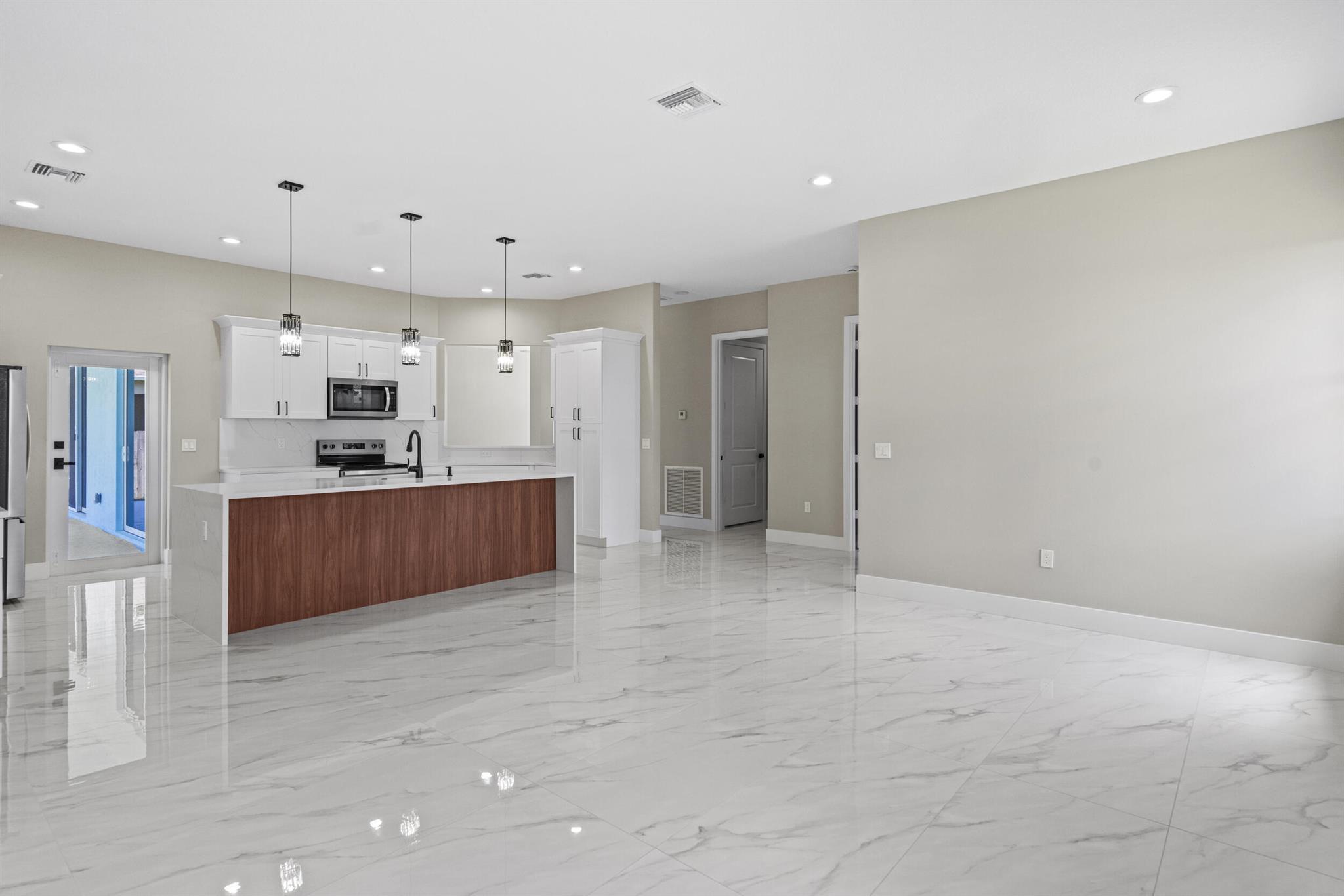 PORT ST LUCIE SECTION 39 - Residential