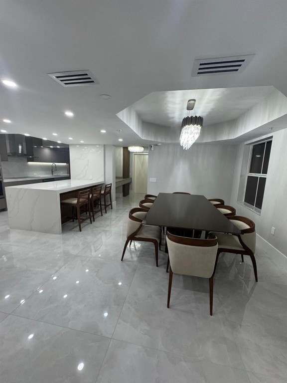 OCEAN PLAZA - Residential