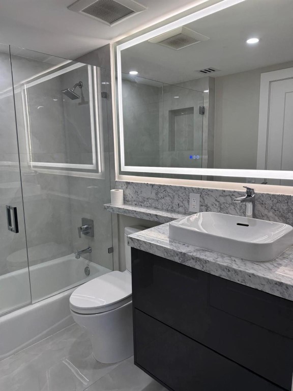 OCEAN PLAZA - Residential