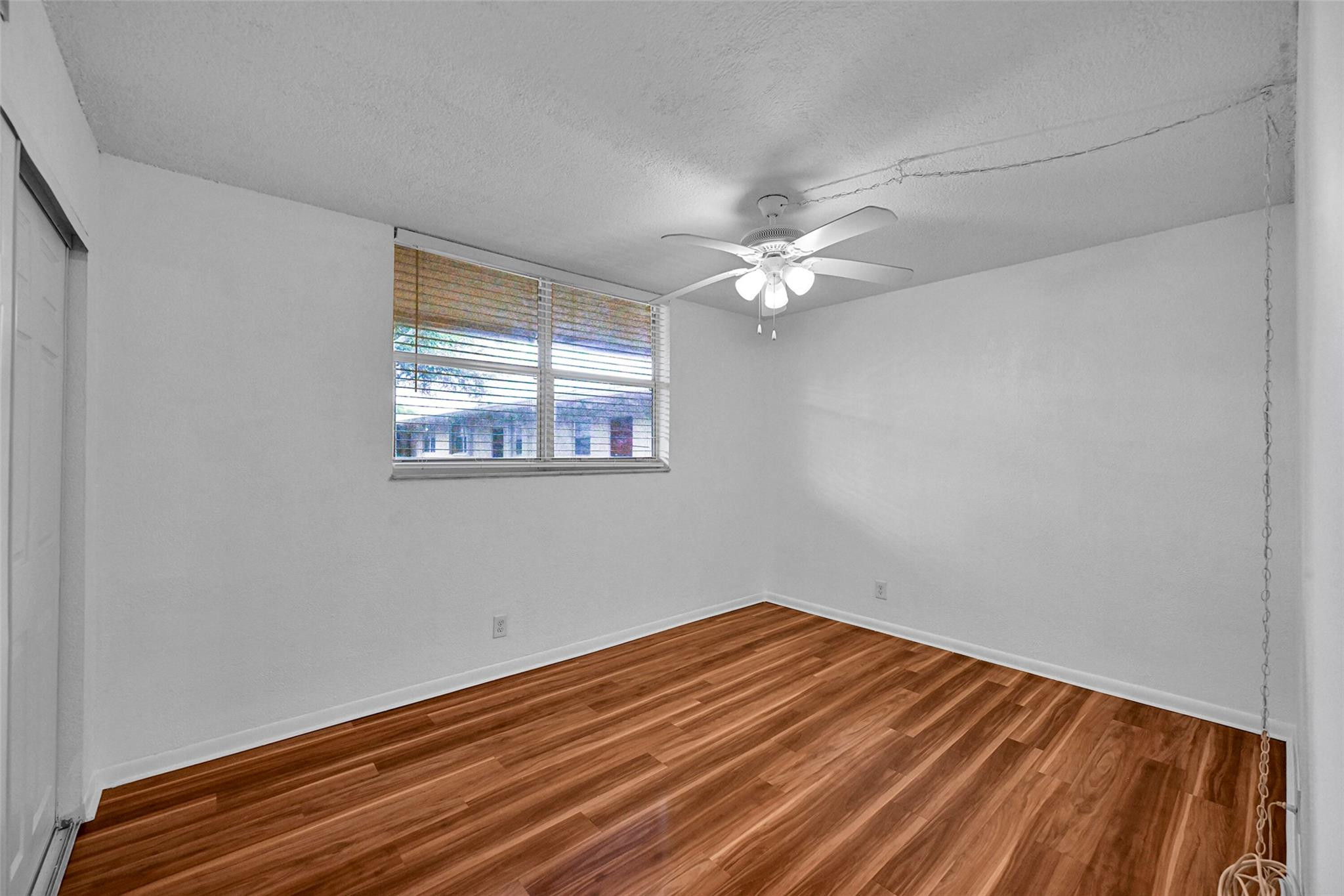 COUNTRY PINES CONDO - Residential