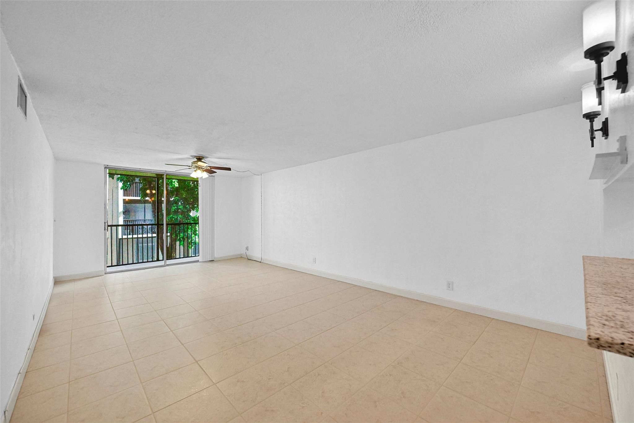 COUNTRY PINES CONDO - Residential