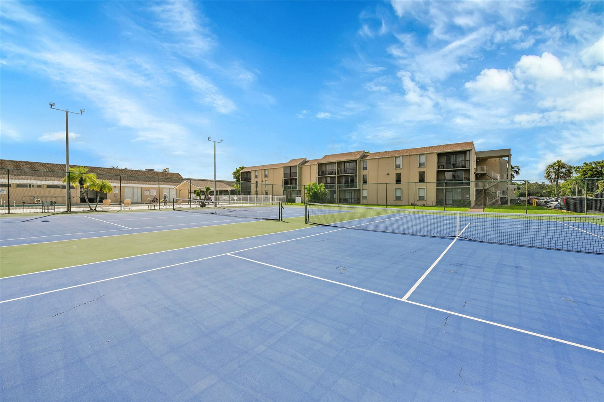 COUNTRY PINES CONDO - Residential