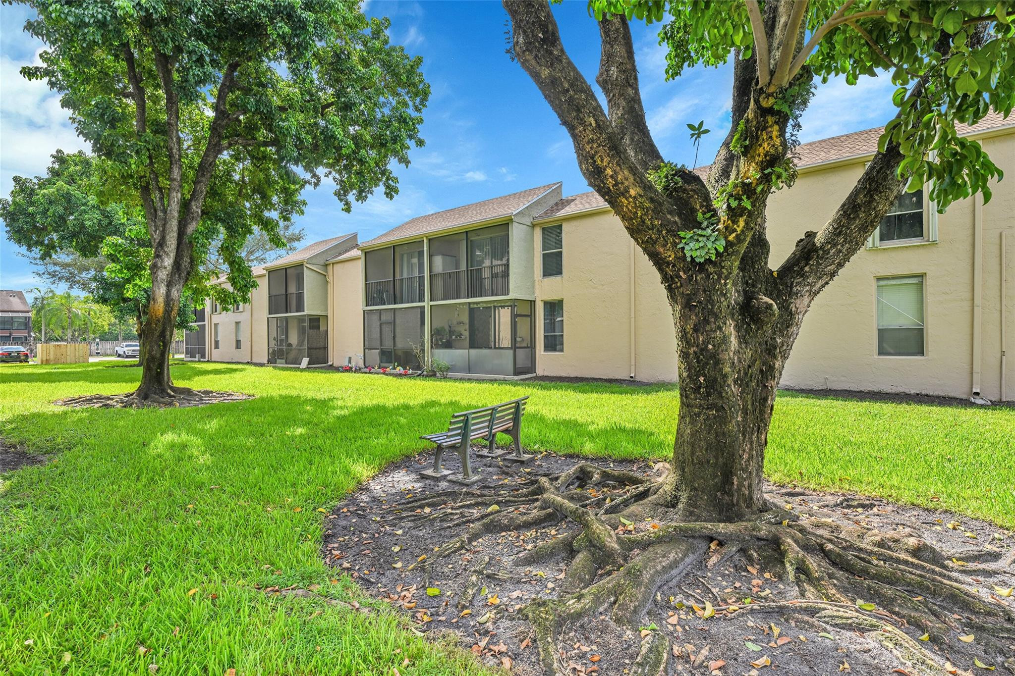 COUNTRY PINES CONDO - Residential