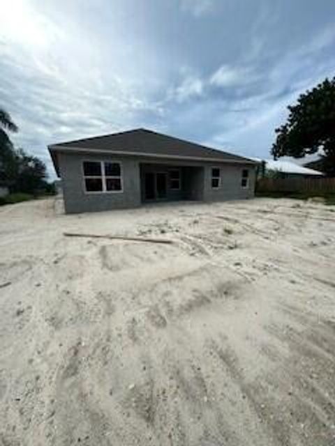 A home in Port St Lucie