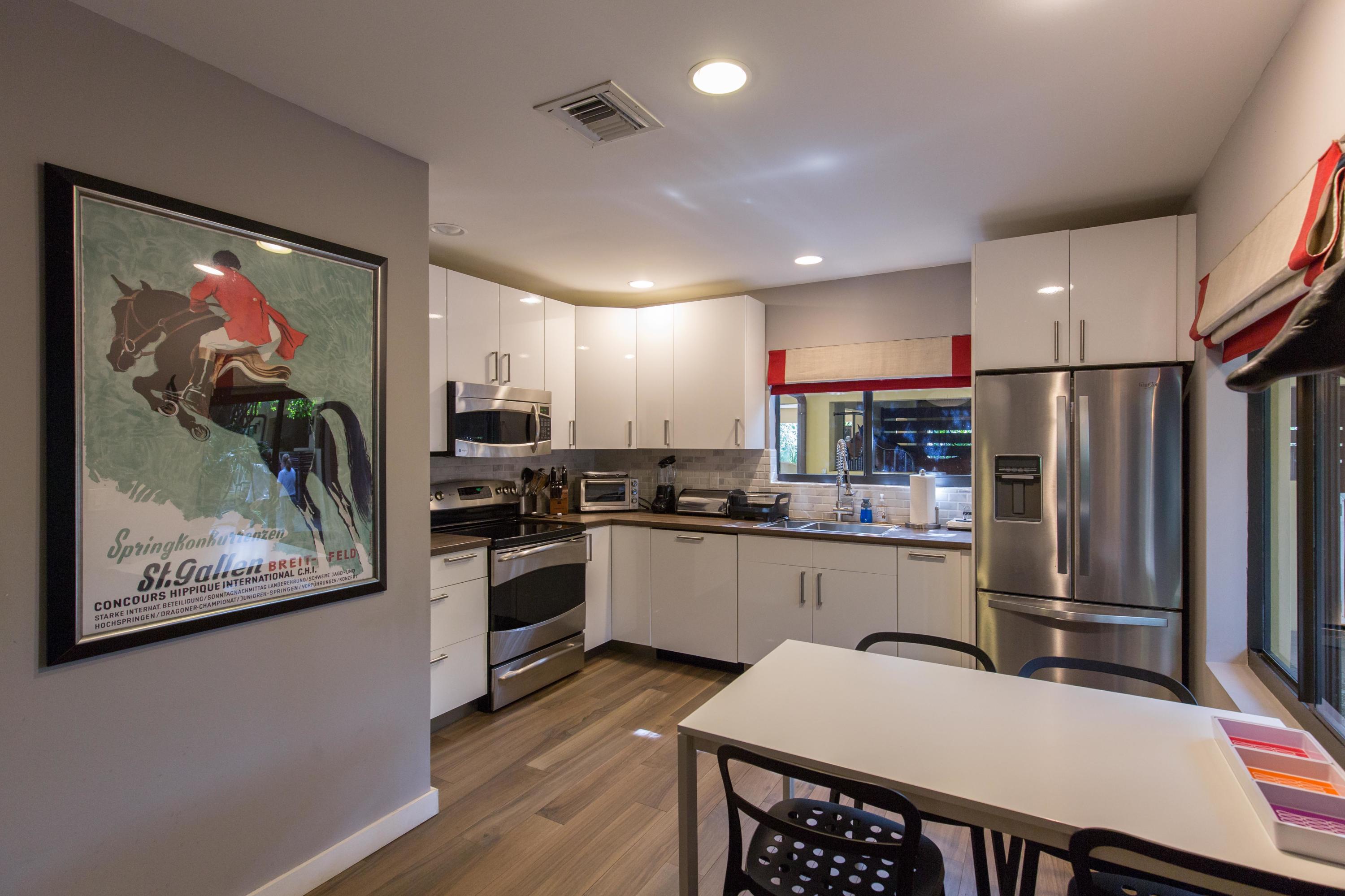 LAS PALMAS EQUESTRIAN - Residential