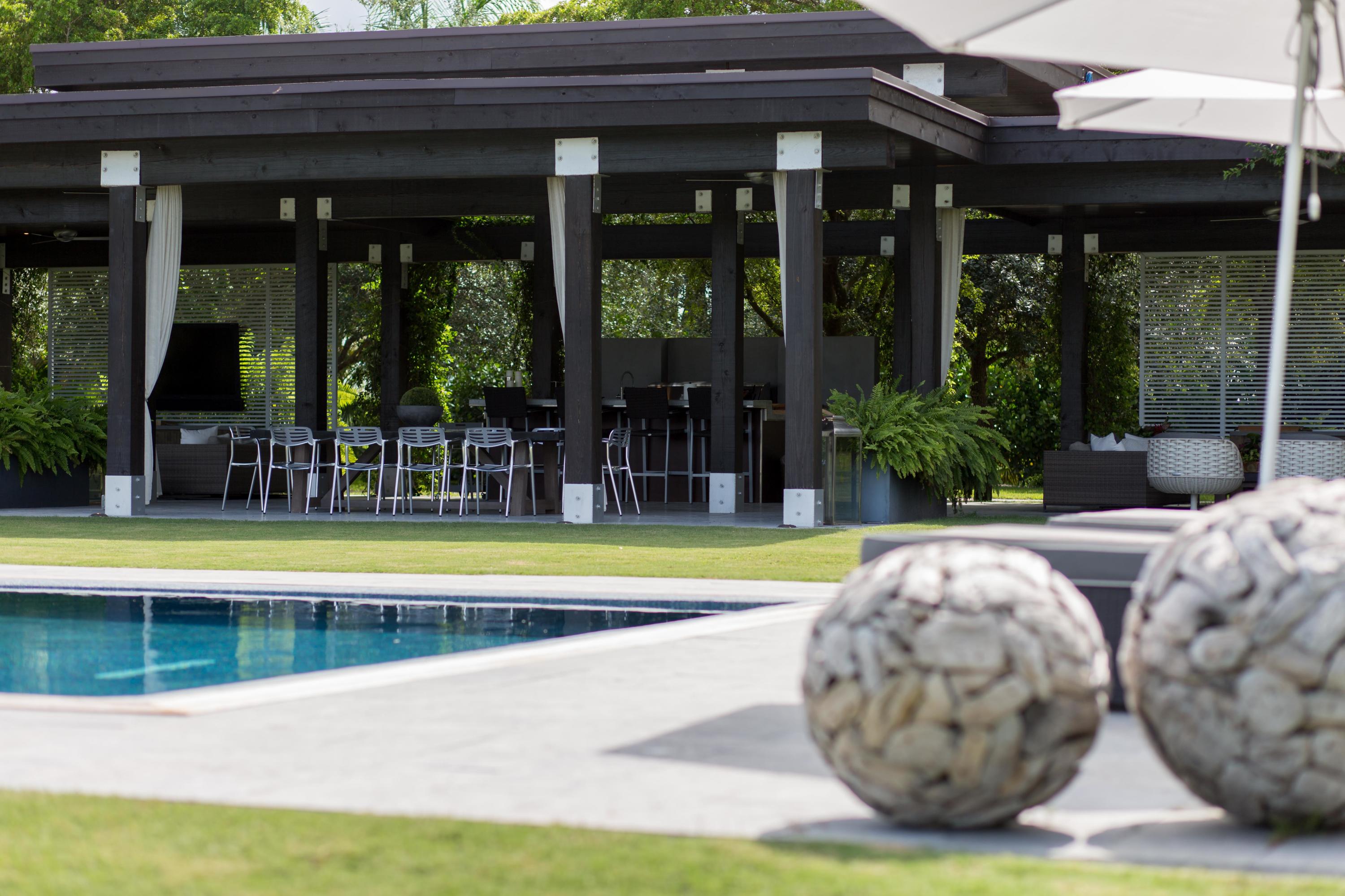 LAS PALMAS EQUESTRIAN - Residential