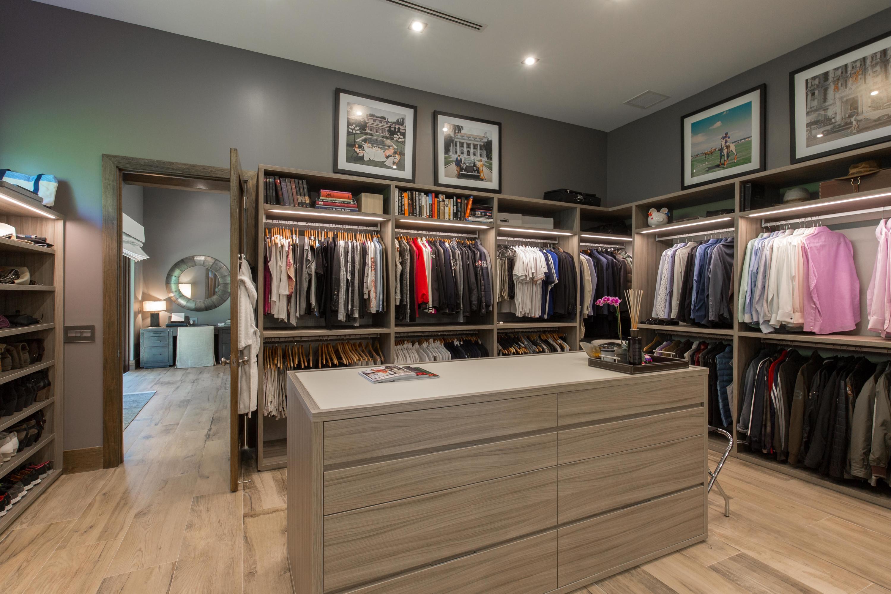 LAS PALMAS EQUESTRIAN - Residential