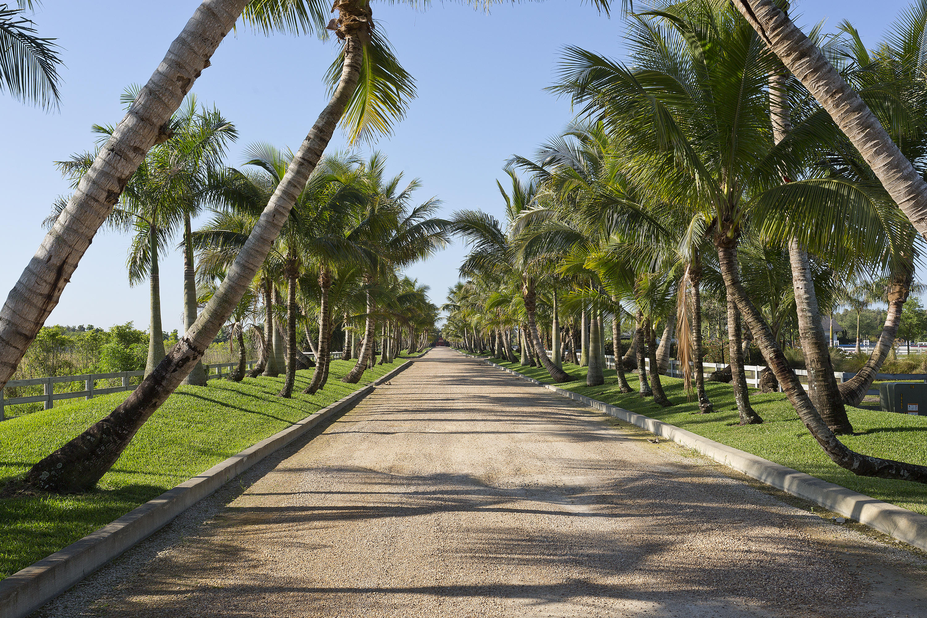 LAS PALMAS EQUESTRIAN - Residential