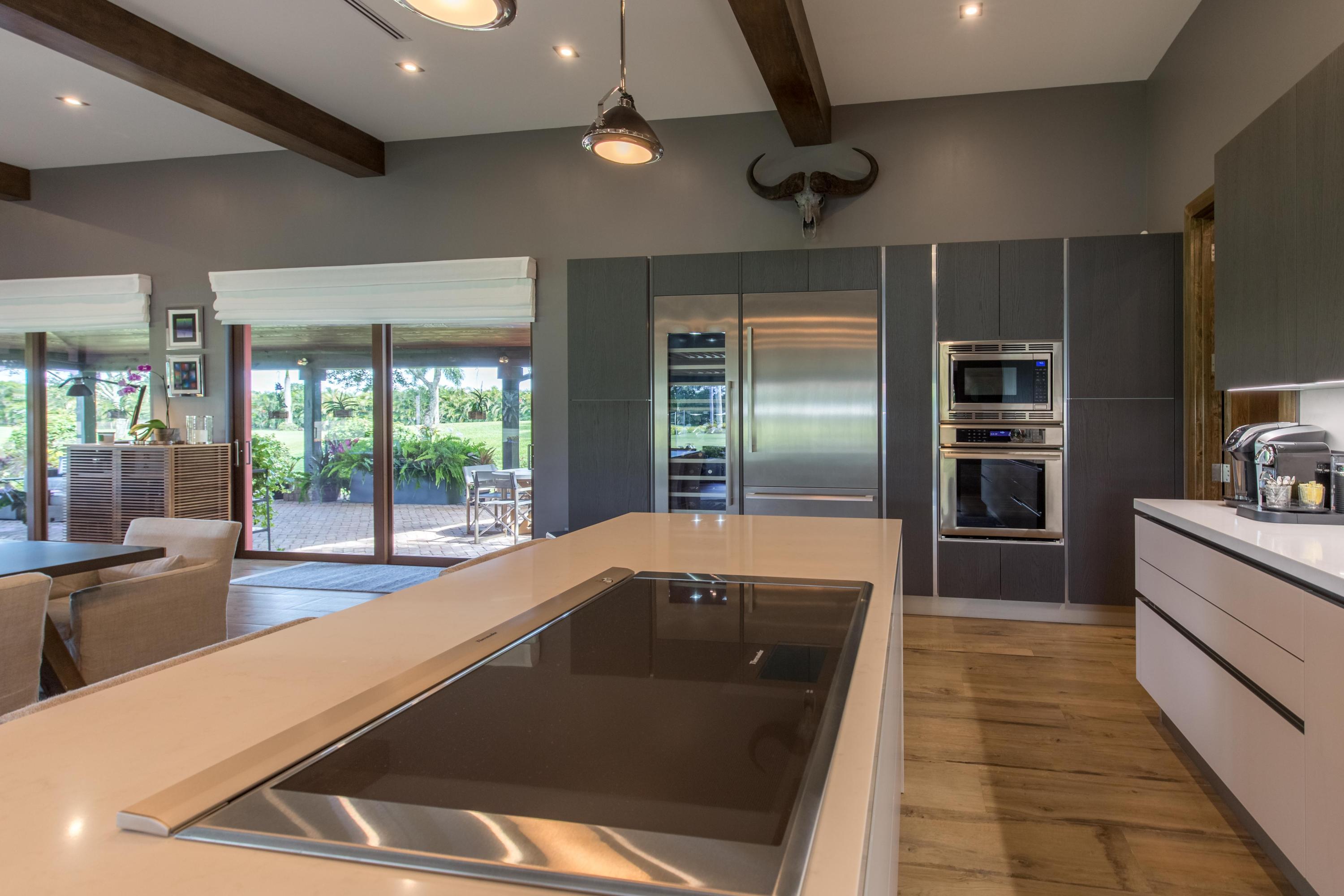 LAS PALMAS EQUESTRIAN - Residential