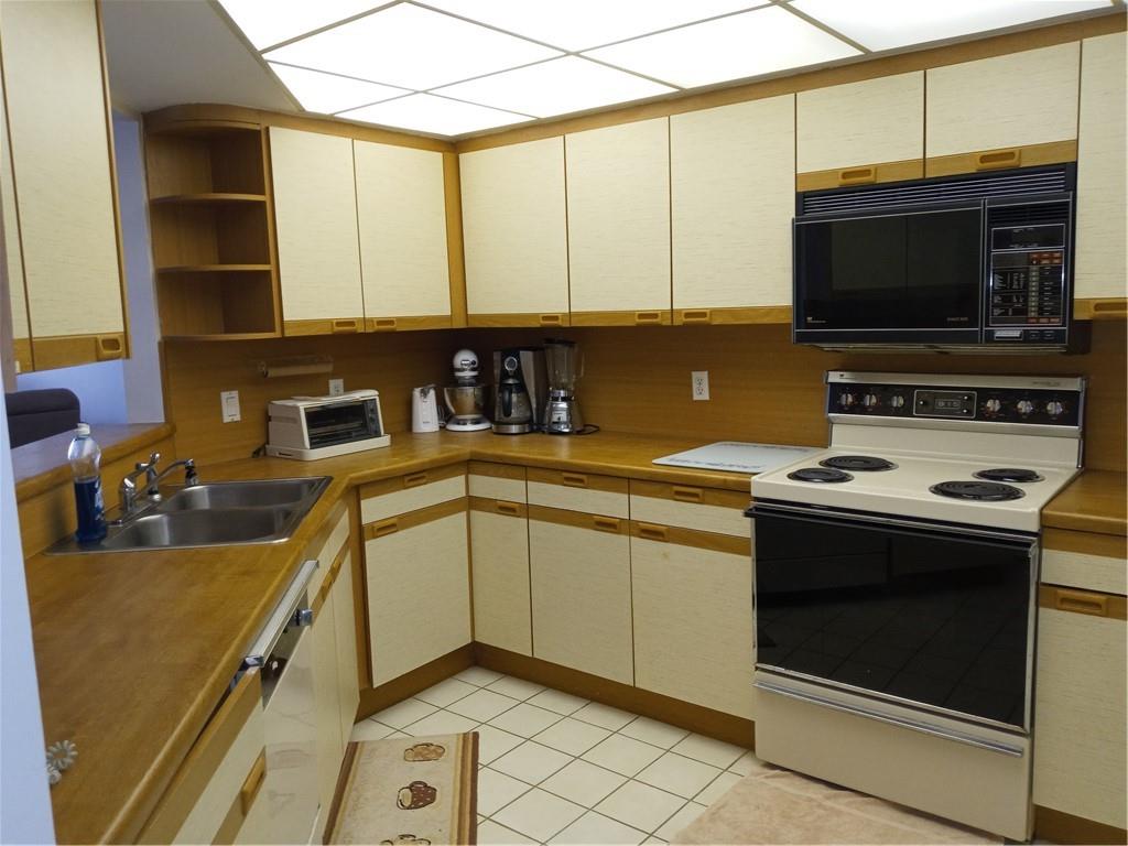 Princess Of Hutchinson Is - Residential